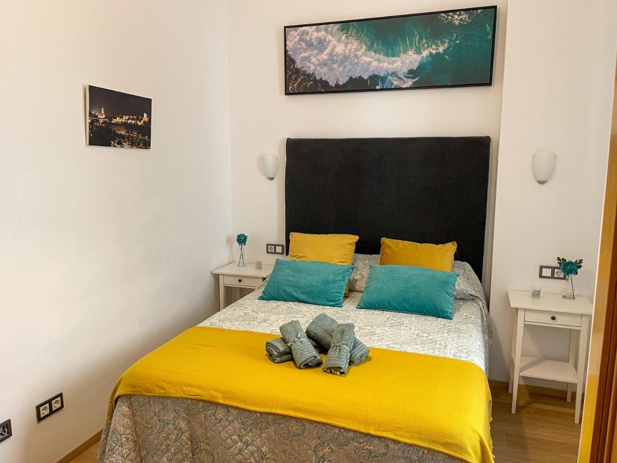 Quiet Apartment In The Heart Of Malaga Pool & Free Parking Kültér fotó
